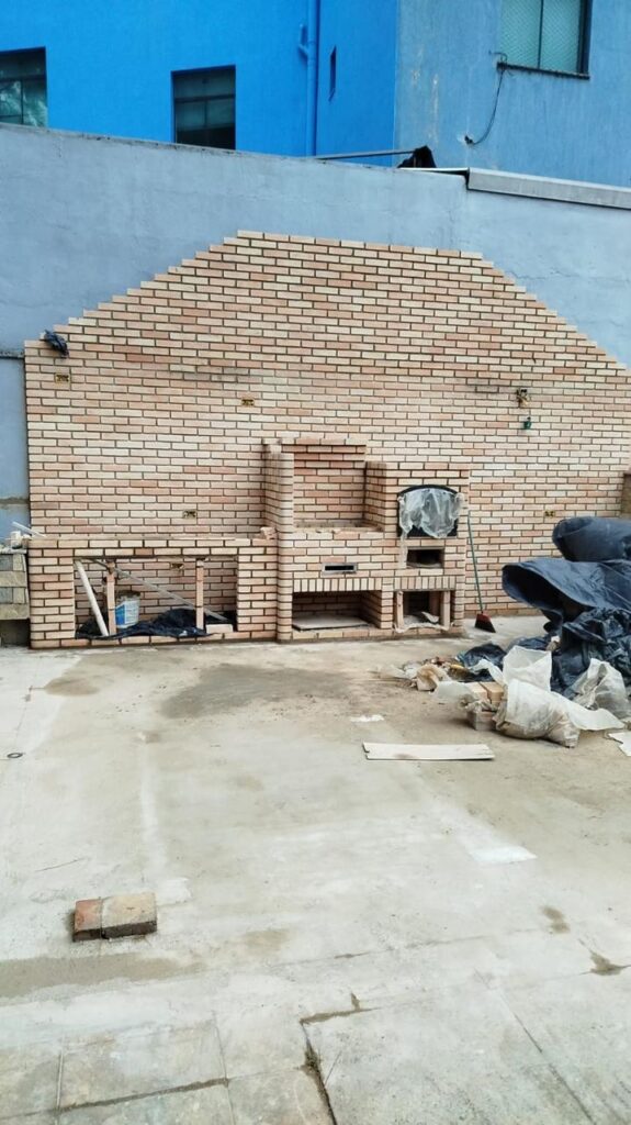 Área gourmet construída para condomínio na Vila Prudente